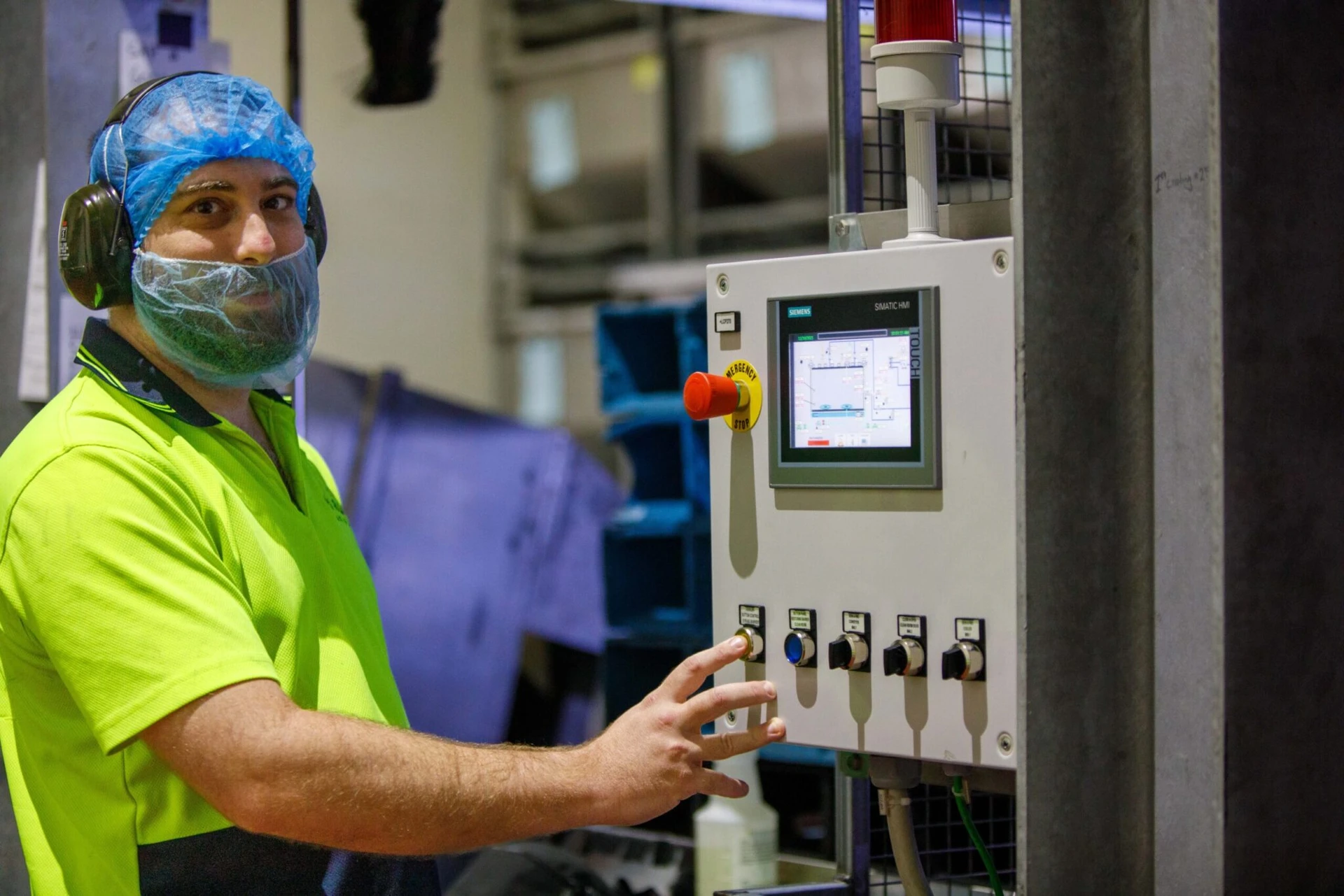 Processing line control at Pasha facility